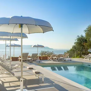 Relais Zenner Toscolano Maderno